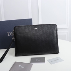 Christian Dior Clutch Bags